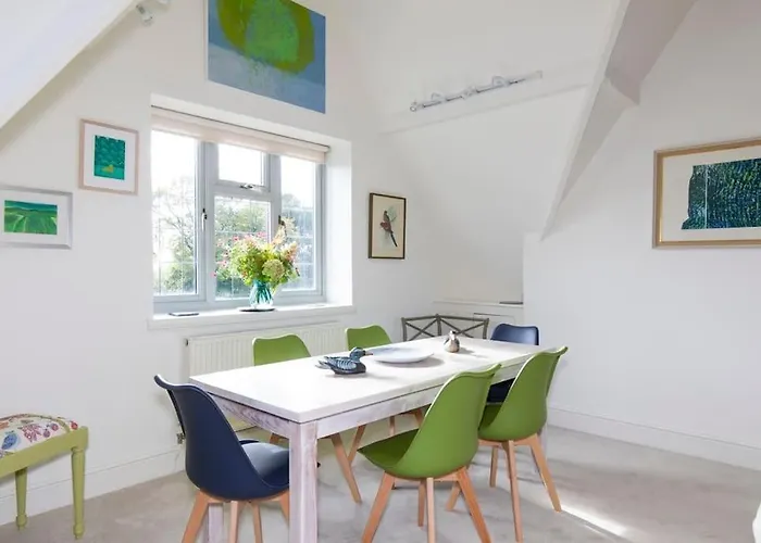 Charming Cotswold Loft