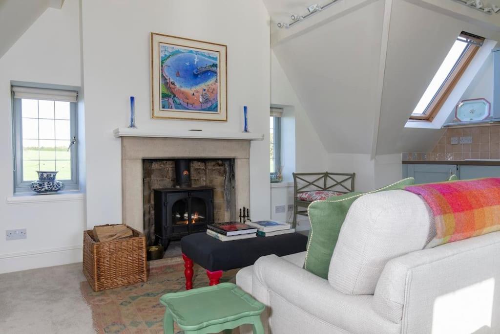 Charming Cotswold Loft Holiday home
